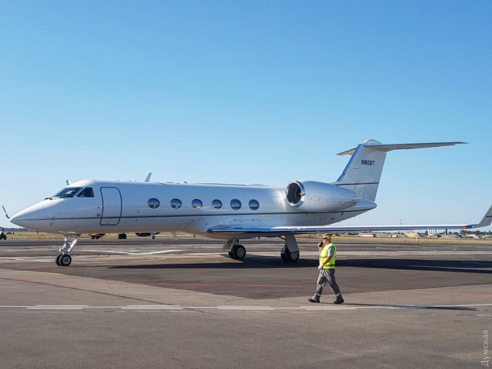На Gulfstream IV Том Круз прилітав в Одесу