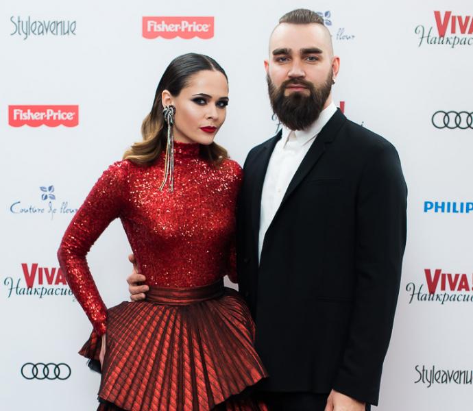 В мережі поширюють чутки, що Юлія Саніна з The Hardkiss розлучається з чоловіком Валом Бебком В мережі поширюють чутки, що Юлія Саніна з The Hardkiss розлучається з чоловіком Валом Бебком