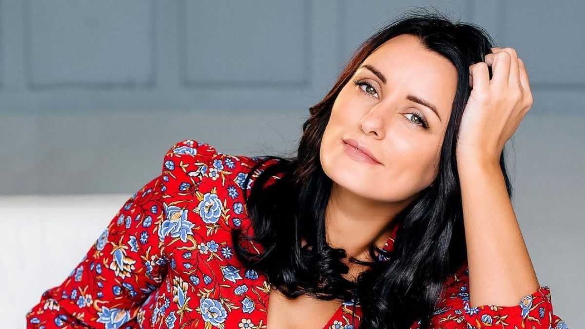 Ліза Глінська нагадала фанам про вихованість та причину її роздратування щодо особистих питань Ліза Глінська нагадала фанам про вихованість та причину її роздратування щодо особистих питань